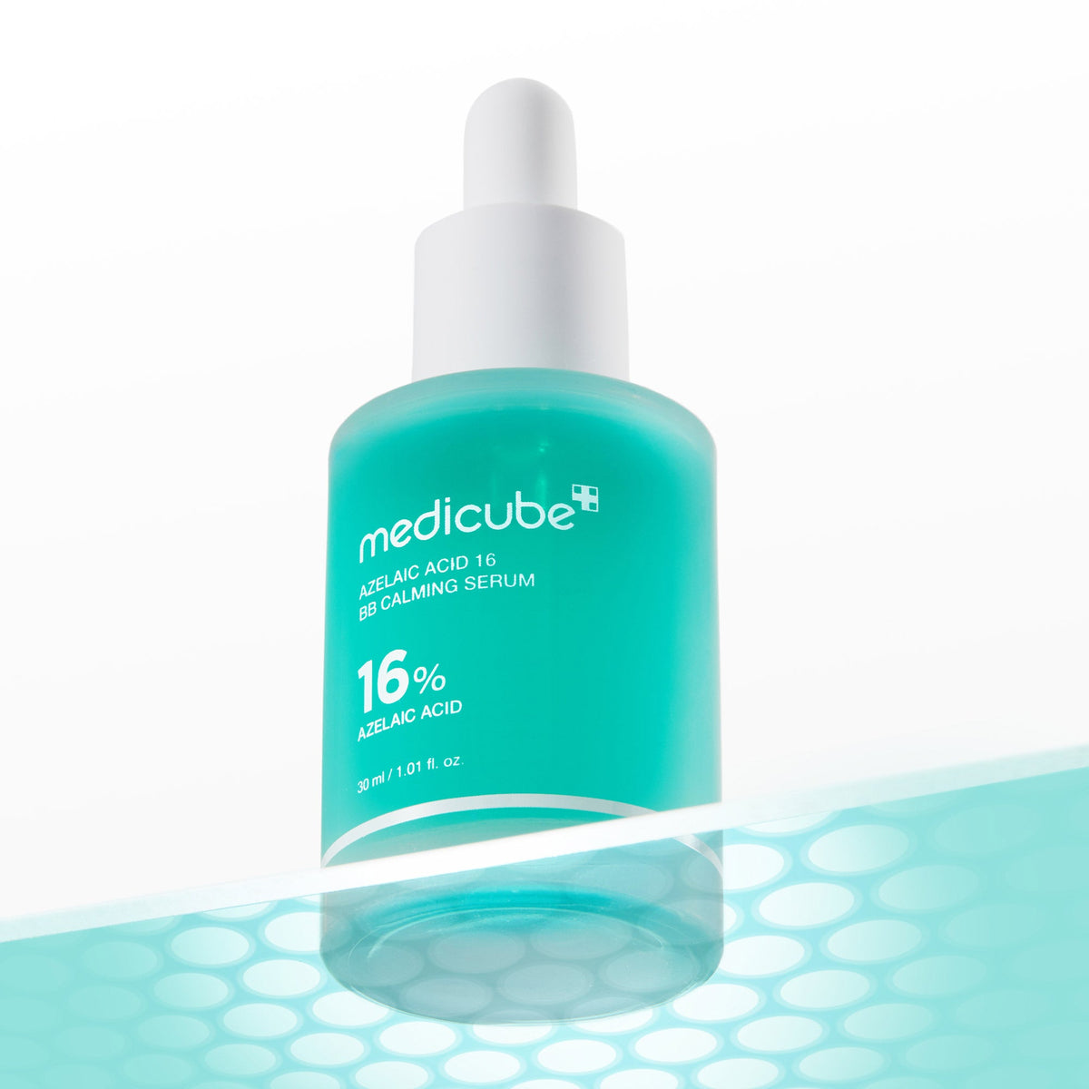 azelaic-acid-16-calming-serum-f1 01_b7a77460-867e-4b7c-b079-cfd94c5ff15c.jpg
