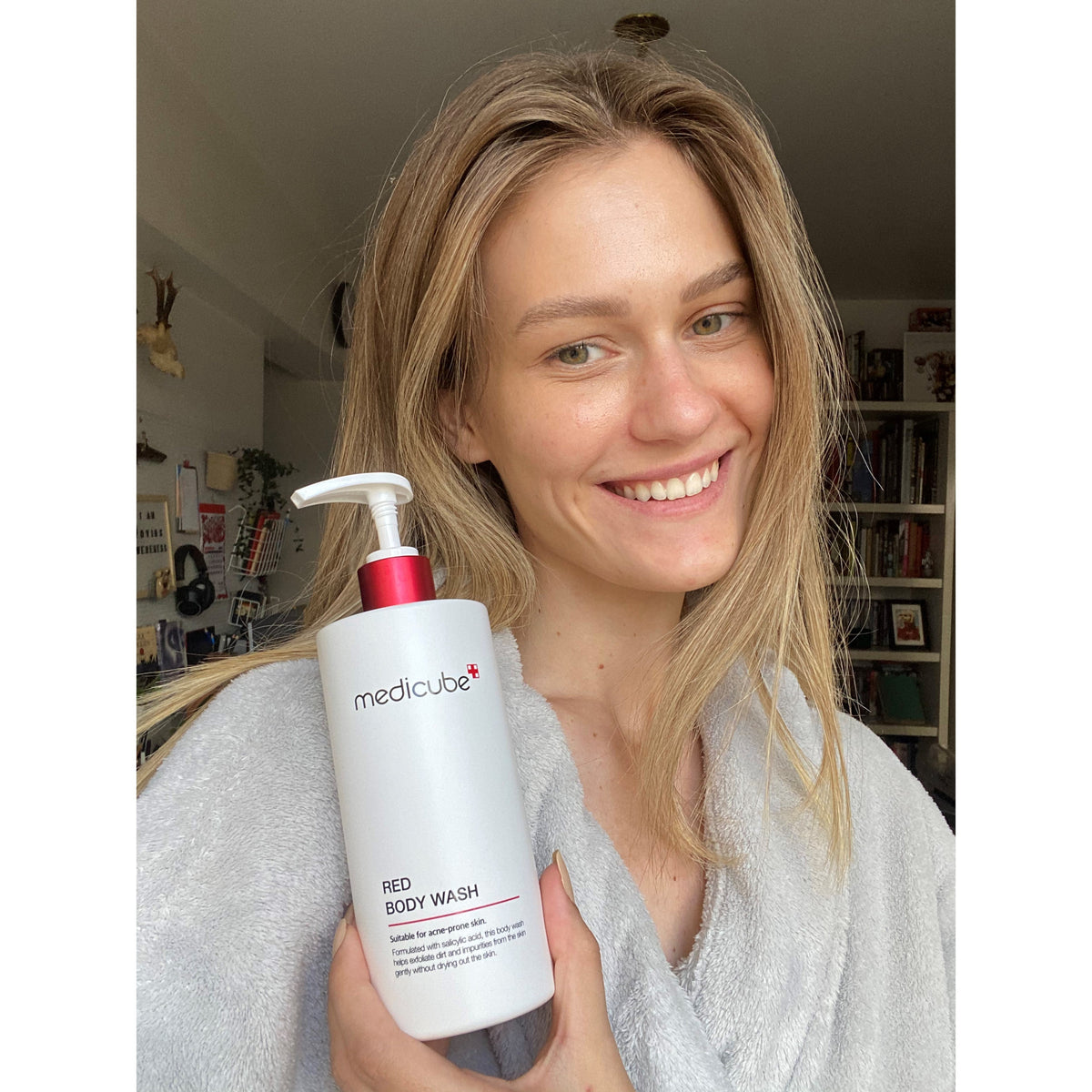 red-line-ultimate-face-and-body-care-set-n9 redbodywash_tn3_56d2342d-3584-4245-8859-53cd1e06976f.jpg